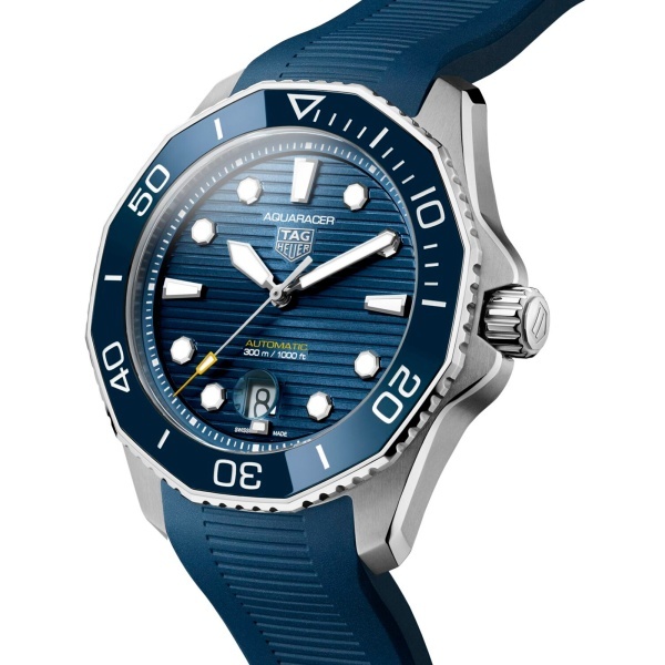 TAG Heuer Aquaracer Professional 300 - Goldfinger