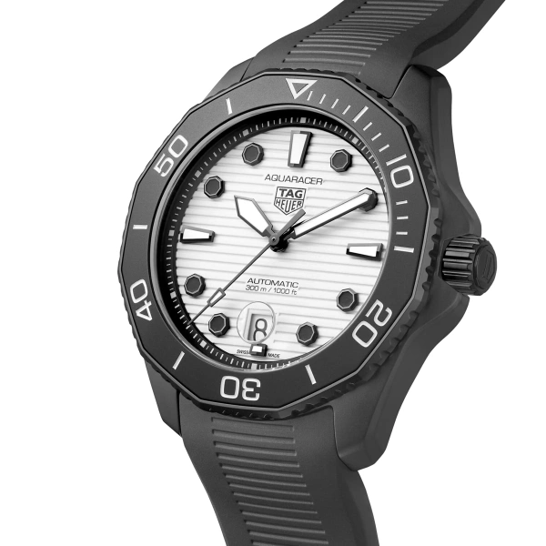 TAG Heuer Aquaracer Professional 300 - Goldfinger