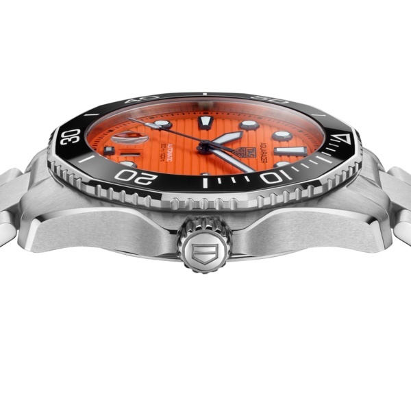 TAG Heuer Aquaracer Professional 300 Orange Diver - Goldfinger