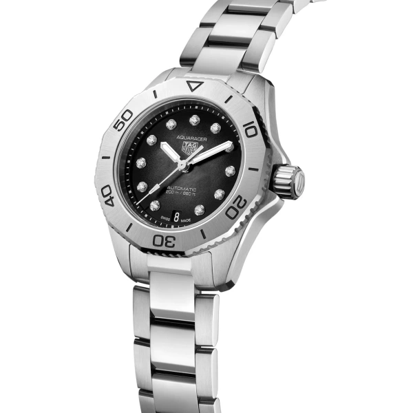 TAG Heuer Aquaracer Professional 200 Date - Goldfinger