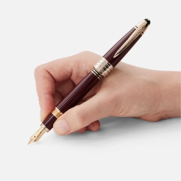 Montblanc burgundy fountain pen hotsell