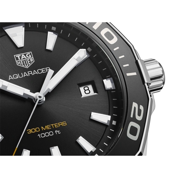 TAG Heuer Aquaracer - Goldfinger