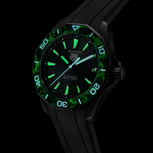 TAG Heuer Aquaracer Professional 200 Solargraph - Goldfinger