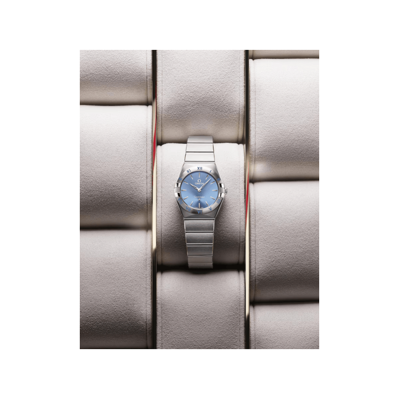 OMEGA Constellation  - Goldfinger